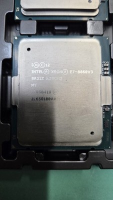 Intel Xeon E7-8860 v3 2.20GHz LGA2011-1 16-Core Server CPU SR21Z