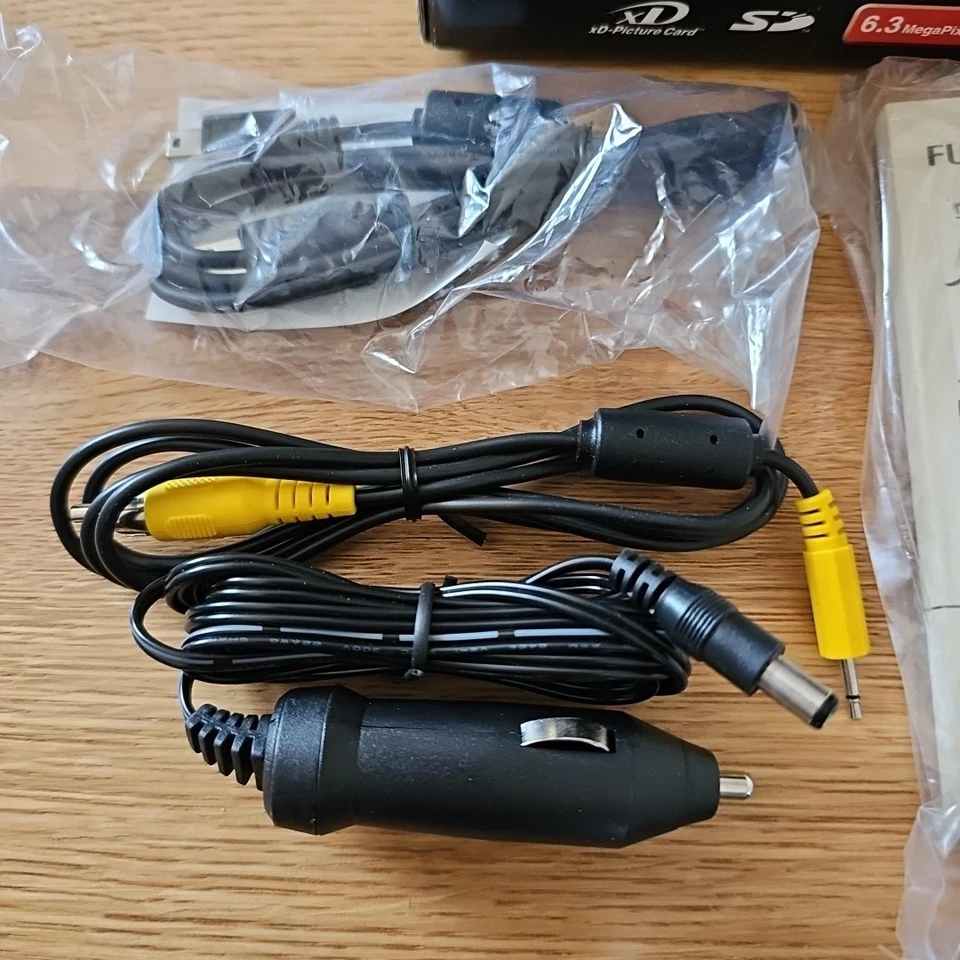 DigitalKamera Fujifilm FinePix A610 Silber  Zustand Gut Getestet In OVP Kamera  - Bild 4 von 4