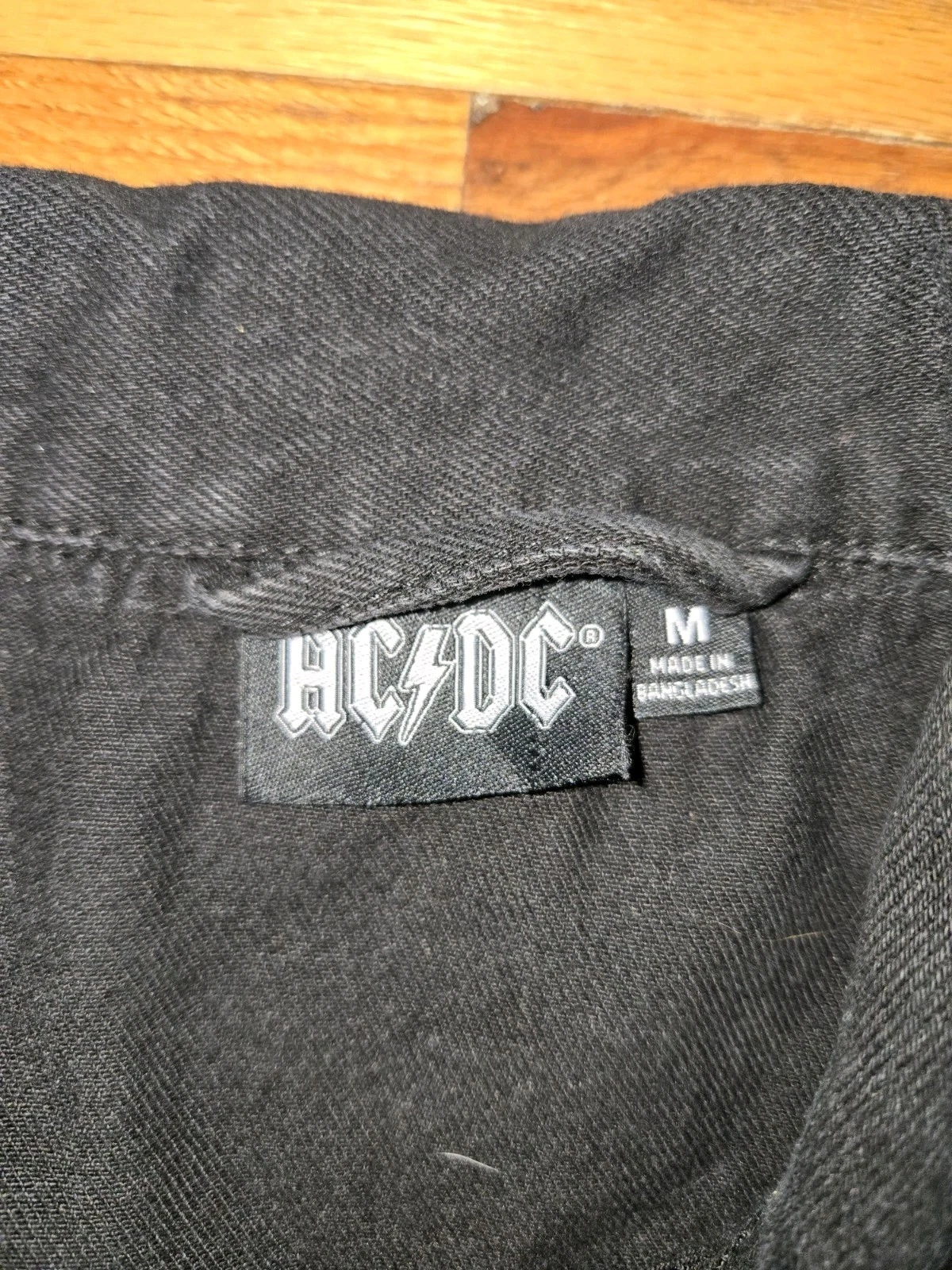 AC/DC Black Denim Leopard Print Album Titles Trucker Jacket Medium - product detail image 5