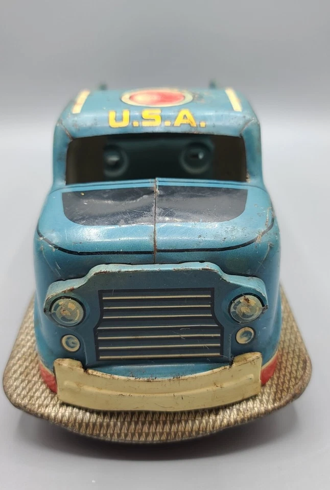 LOUIS MARX JUNIPER РАКЕТНЫЙ ГРУЗОВИК, БЛОК УПРАВЛЯЕМОЙ РАКЕТЫ NO 10 ГРУЗОВИКОВ США C-1960 - Изображение 3 из 4