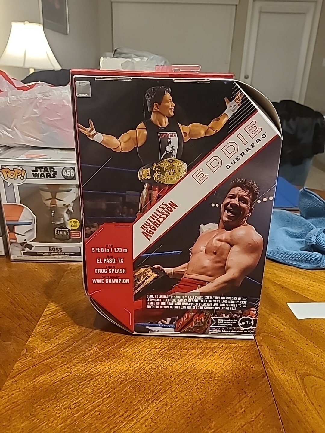 WWE ULTIMATE EDITION EDDIE GUERRERO (RUTHLESS AGGRESSION Green Shoes