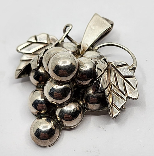 Taxco Mexico Sterling Silver Grape Vin Pin Brooch Heavy Silver