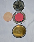 Antique Silver Tone Compact w/Raised Filagree Metal Top & Enamel Bottom — photo 5