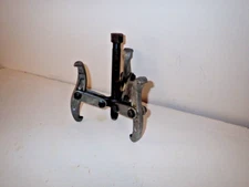 Vintage  SK Tools  3  Jaw  Puller  No.92306 5 Ton