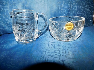 ELEGANTE GESCHLIFFENE KRISTALLGLAS WEBB CORBETT ZUCKERDOSE & PASSENDES SAHNE-/MILCHKÄNNCHEN