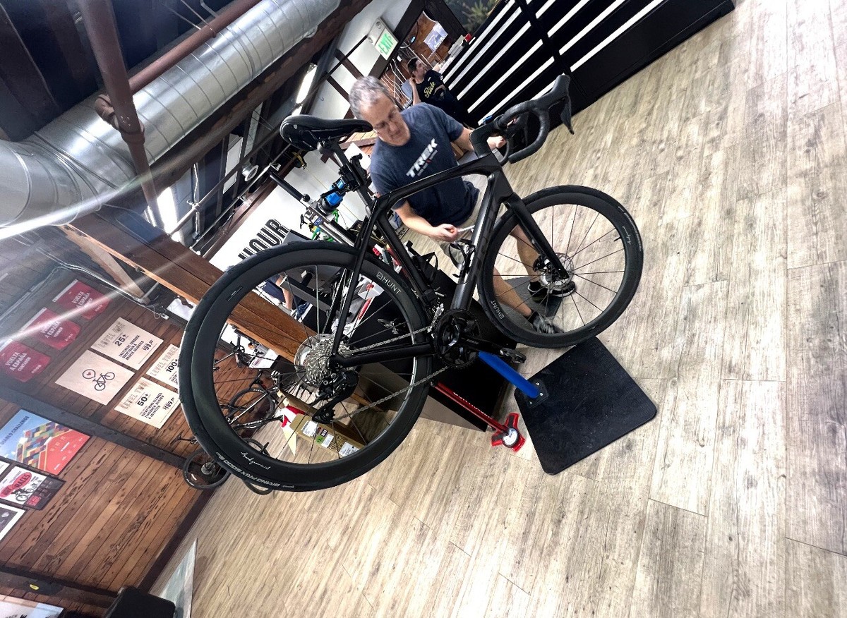 kDomane SL 6 Gen 4 サイズ56　105Di2 TREK DOMANE SL6 Gen4 105 Di2 12速 Hex Blue | SILBEST Cycle