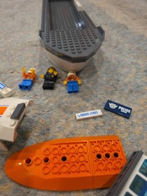 LEGO CITY: Coast Guard Patrol (60014) Incomplete, w/ Minifigures And Other Parts
