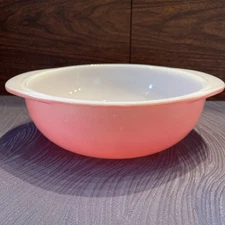 Pyrex 023 Pink 1.5 QT Baking Dish Opalware USA Mid-Century
