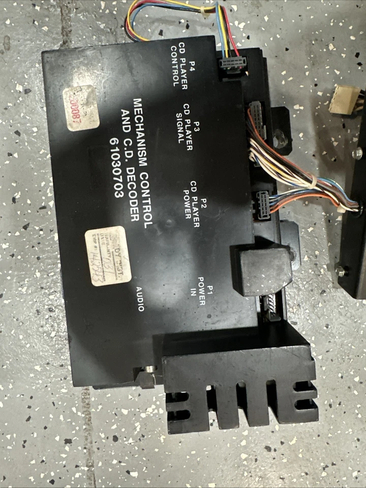 Rowe Cd 100 Cdm3 Player Jukebox - Image 4 of 4