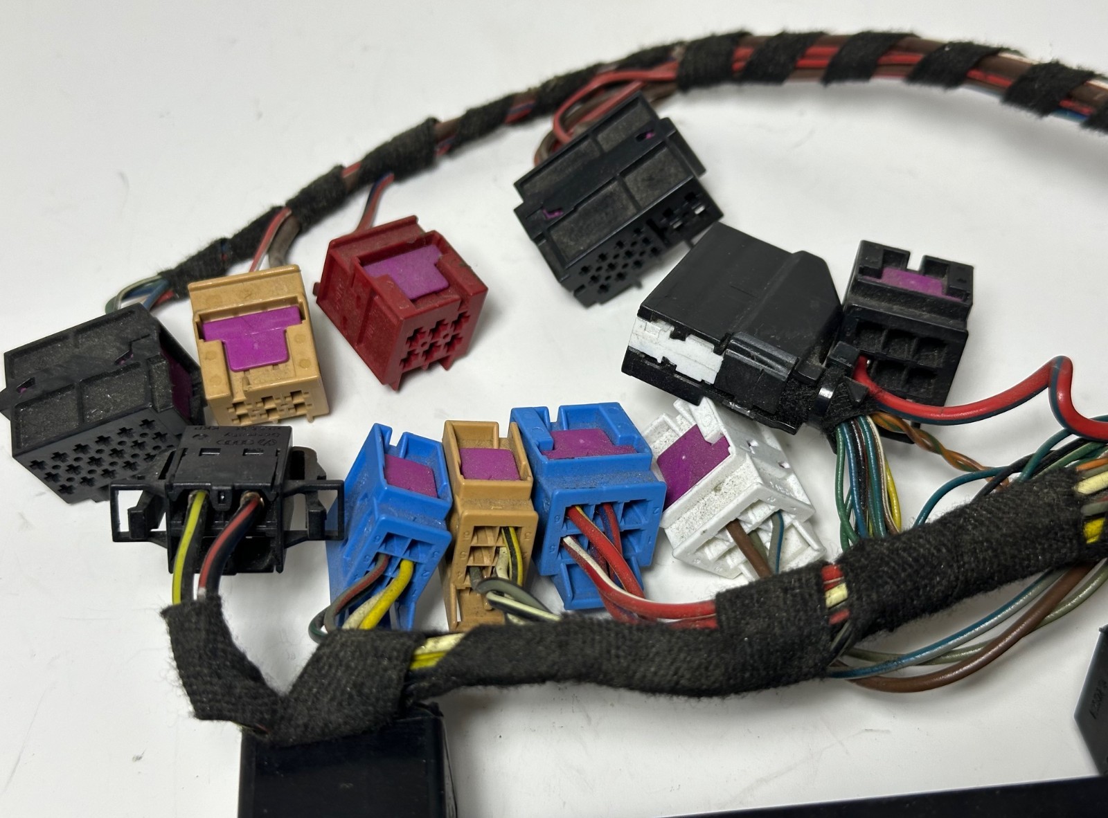03-12 BENTLEY ACTIVE STEERING FUSE RELAY BOX WITH WIRING HARNESS 3W0907307B OEM