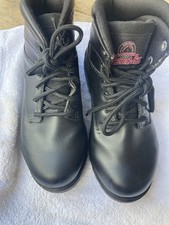 Bota de trabajo Brahma para hombre punta de acero negra talla 7W con cordones antideslizante y resistente al aceite ¡EXCELENTE ESTADO USADA!