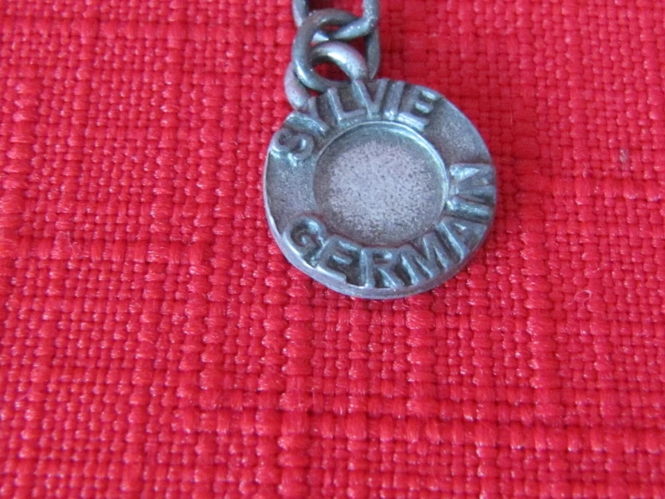 Collar MOP Modernista Firmado Quebec SYLVIE GERMAIN Canadá Foto 4 de 4