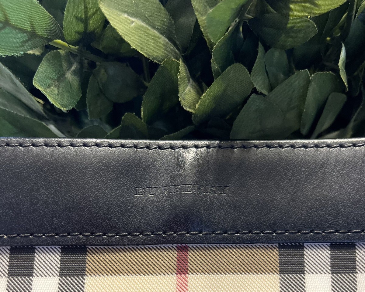 BURBERRY LONDON - EUC! Check Hand Bag Handbag Purse Coated