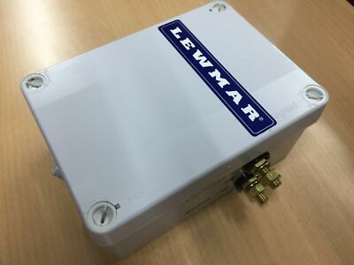 Lewmar / Single / Contactor Box / 12 V / 18000301 / Boot / Kontrollbox / Boot