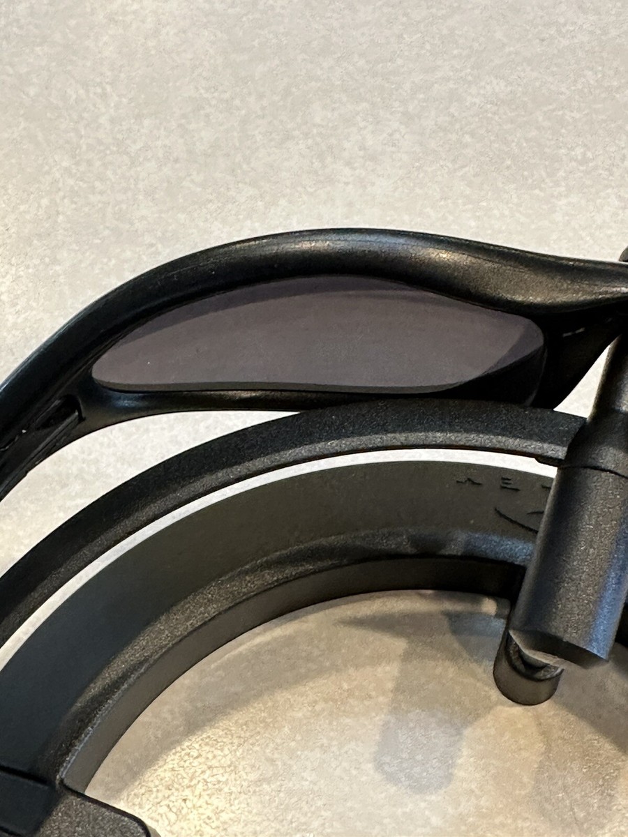 Oakley Vintage Minute 1.0 1st Gen Matte Black W/Black Oakley Vintage Minute 1.0 1st Gen Matte Black W/Black