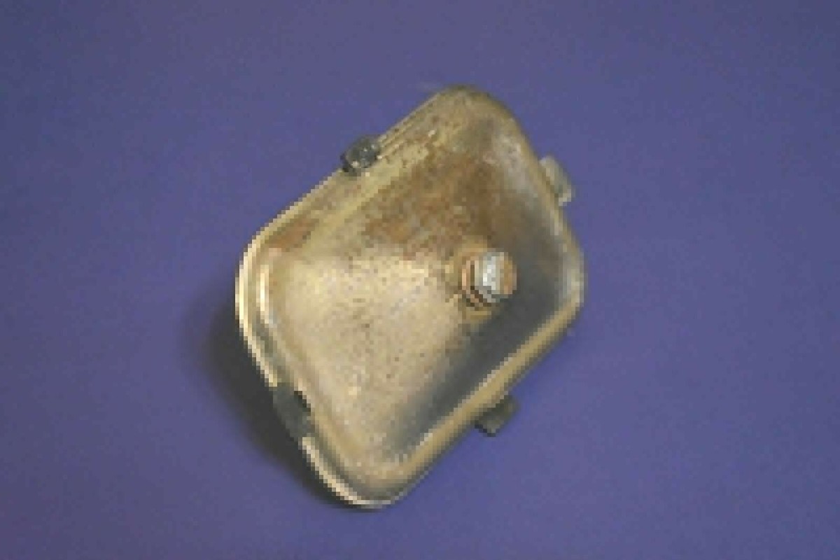 GM Master Cylinder Clutch Reservoir Filler Cap 5467738 1960-1974 