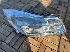 Feu avant (phare) Opel INSIGNIA