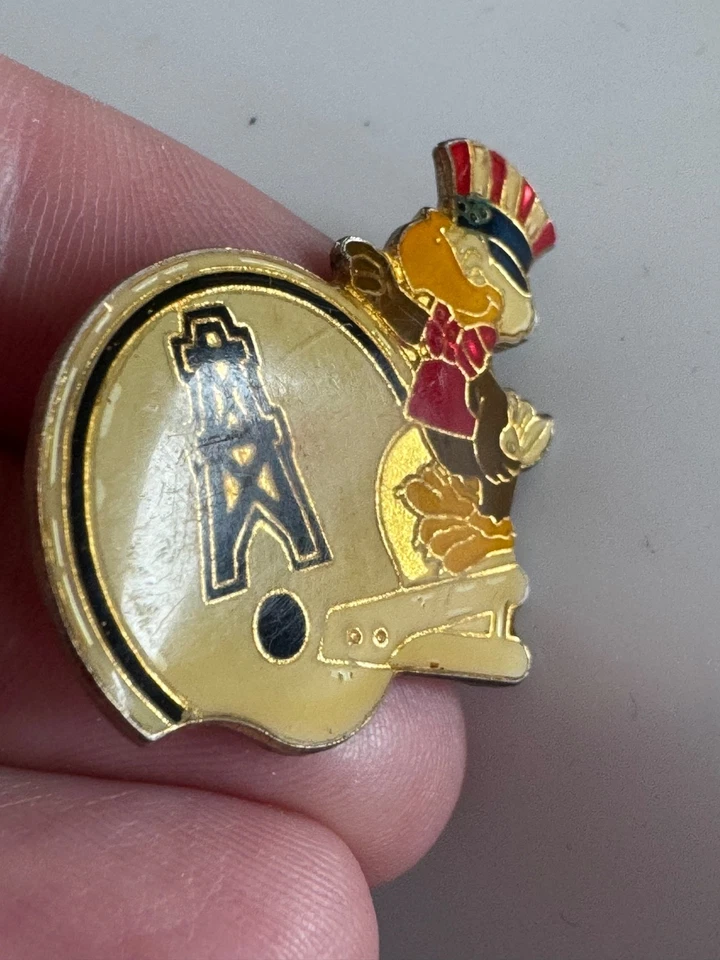 Vintage Houston Oilers Helmet Enamel Lapel Pin – Olympic Mascot 1984 - Image 2 of 3