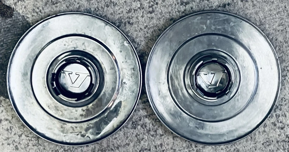 2) Tapacubos central tapacubos Volvo 240 242 244 245 acero inoxidable 1 pieza 1975-1984 Foto 2 de 2