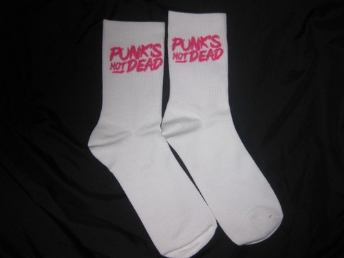 Shein x BoredToDeath women's punk's not dead graphic crew socks white nip