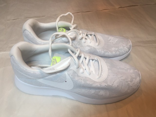 nike tanjun eng