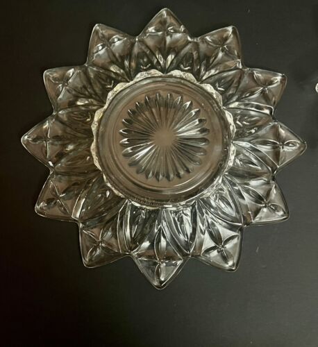 FEDERAL GLASS 1950’s Clear Glass Petal Pattern 6 1/4” Plates 12 Point Set Of 6 - Picture 5 of 6