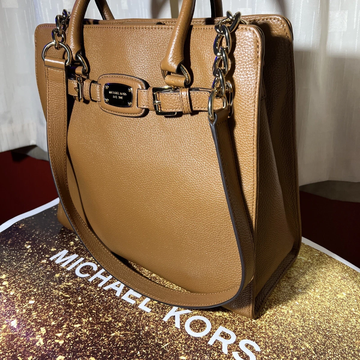 Michael Kors Hamilton Lg Leather Travel Tote Brown Padded Zip Pocked MSRP  $448