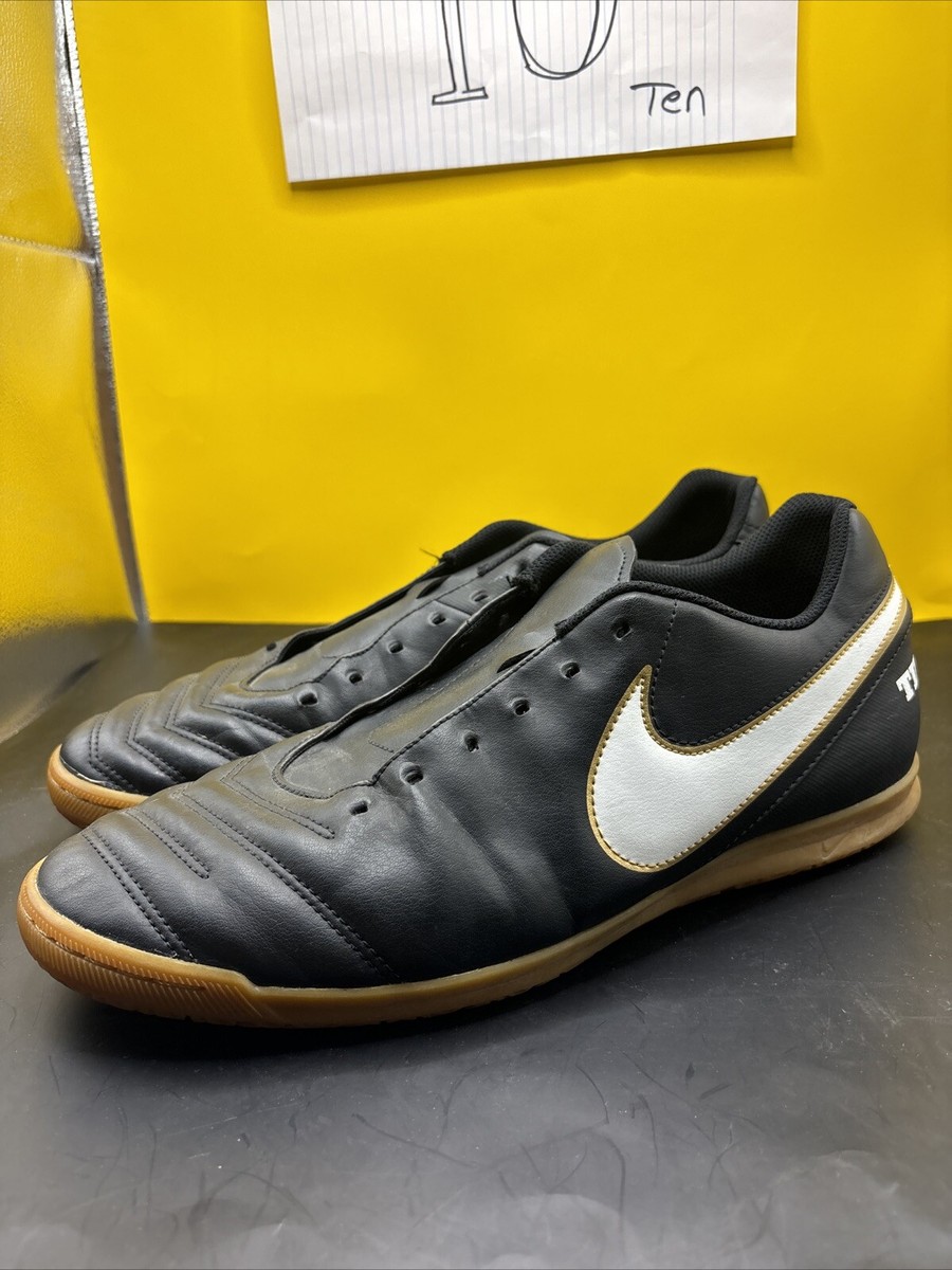 BLACK Nike Tiempo Legend 9 Club IC Indoor Soccer 819234-010 MENs