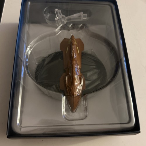 Eaglemoss Star Trek KAZON RAIDER #106 with Magazine - Picture 4 of 9