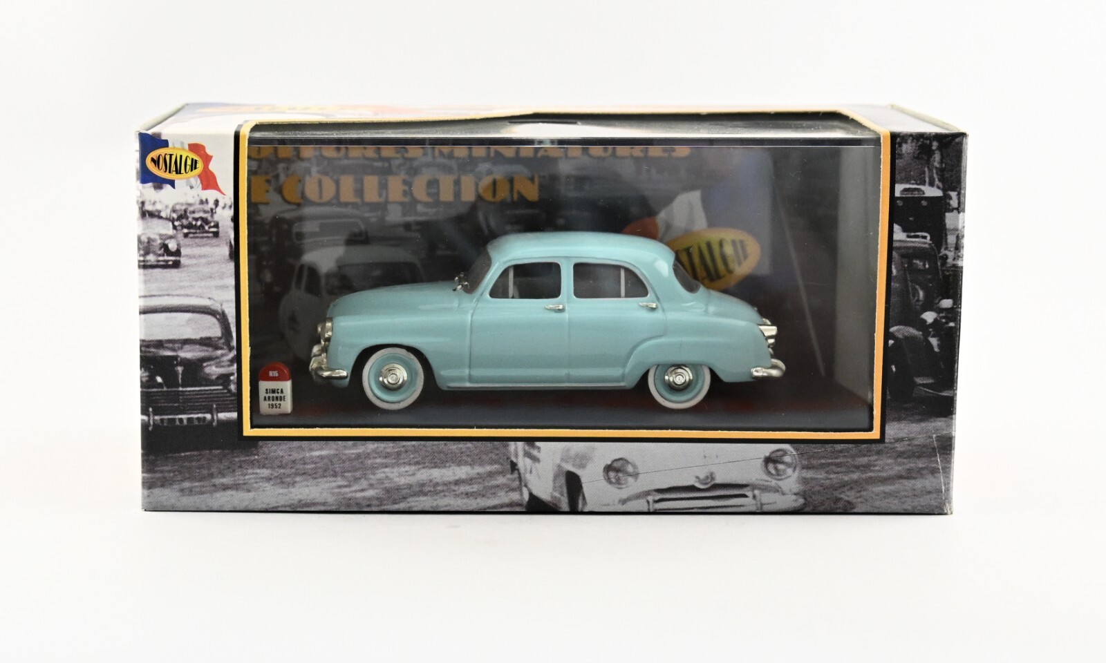 Simca Aronde 1952 Nostalgie 1:43 miniature de collection en metal gris