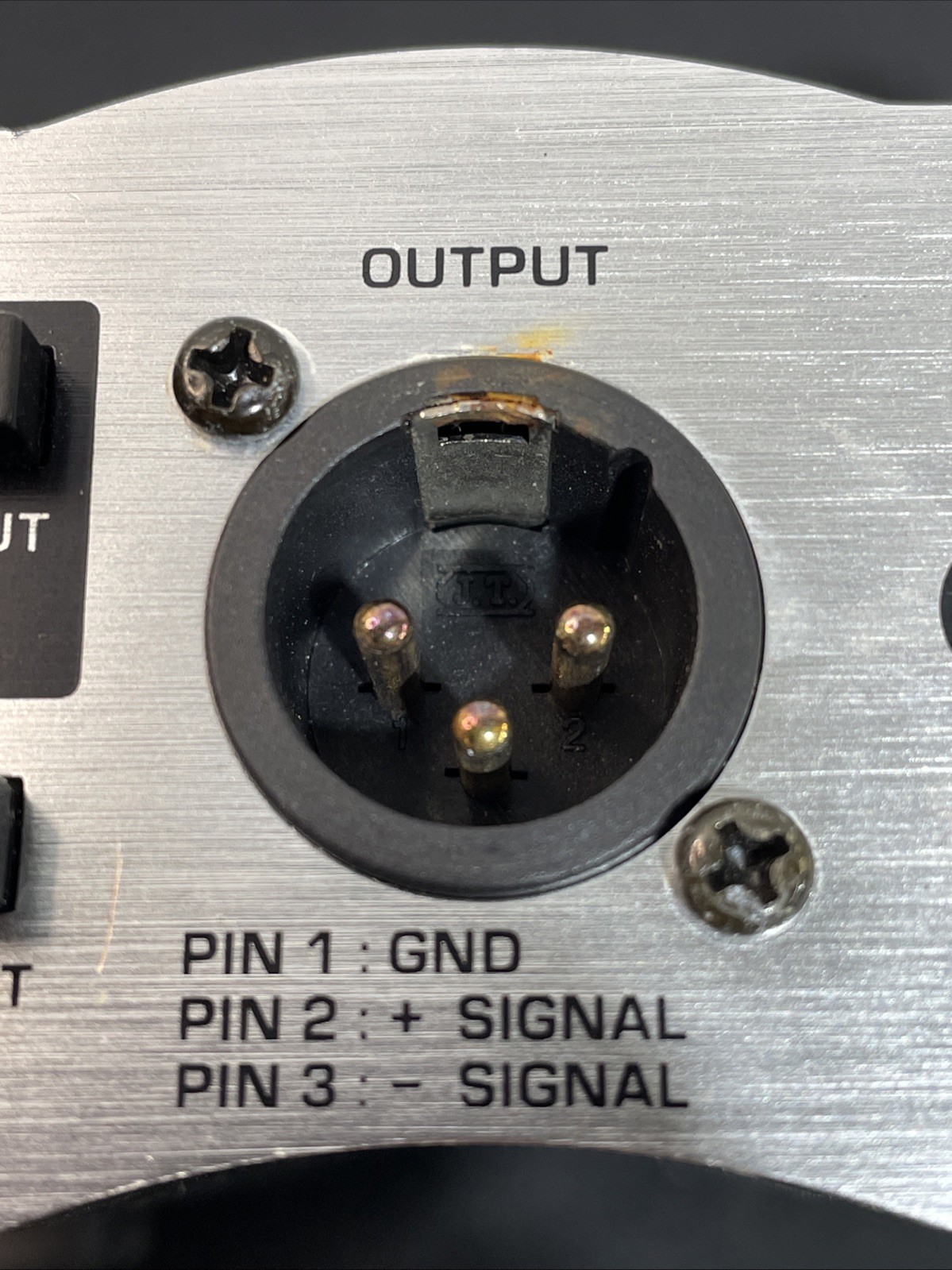 Behringer Ultra-DI DI100 Active Direct Injection Box – Pre-Owned MN01