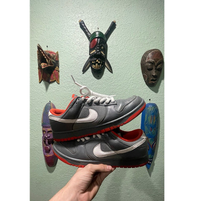 Nike Dunk Low NYC Pigeon Staple Size 10.5!