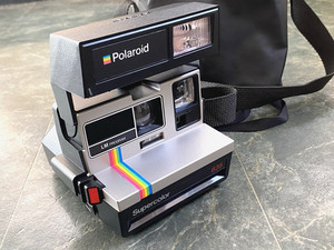 Vintage Polaroid Supercolor 635 Camera 600 Film Rainbow +carry Case untested