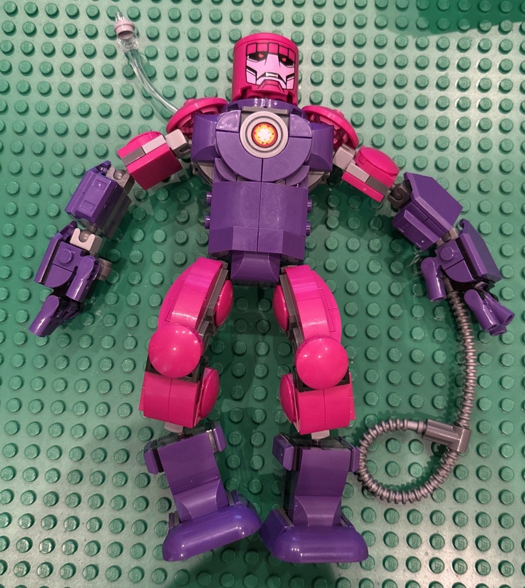 LEGO SENTINEL MINIFIGURE (76294) X-Mansion X-Men '97 Marvel Super