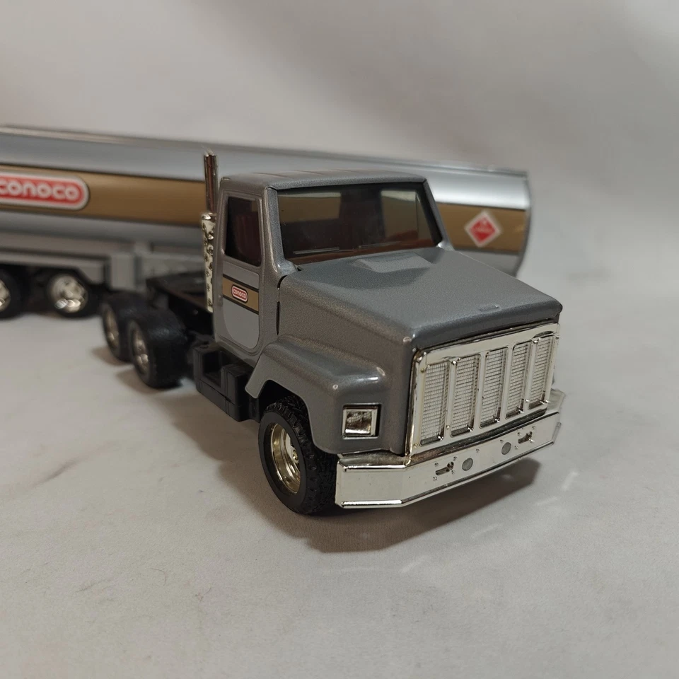 Camión y tractor cisterna Peterbilt ERTL 1988 CONOCO de colección 18 ruedas 19" de largo Foto 4 de 4