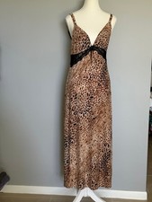 AMBRIELLE LINGERIE SIZE: M ANIMAL PRINT NIGHTGOWN SLIP DRESS V-NECK SLEEVELESS