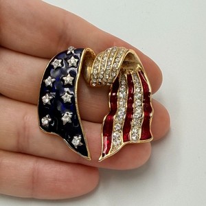DAR Patriotic American Flag Looping Ribbon Necklace Slide Rhinestones Vintage
