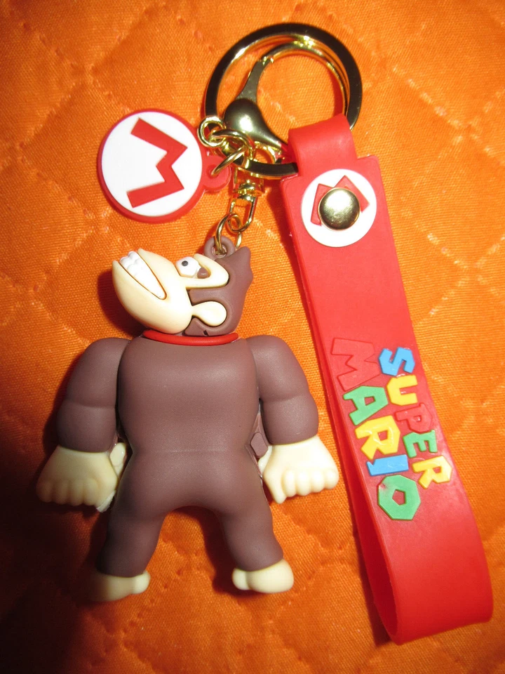 Portachiavi 3D Personaggio Super Mario Bros Cartone animato PVC - NUOVO/NEW - Immagine 2 di 2