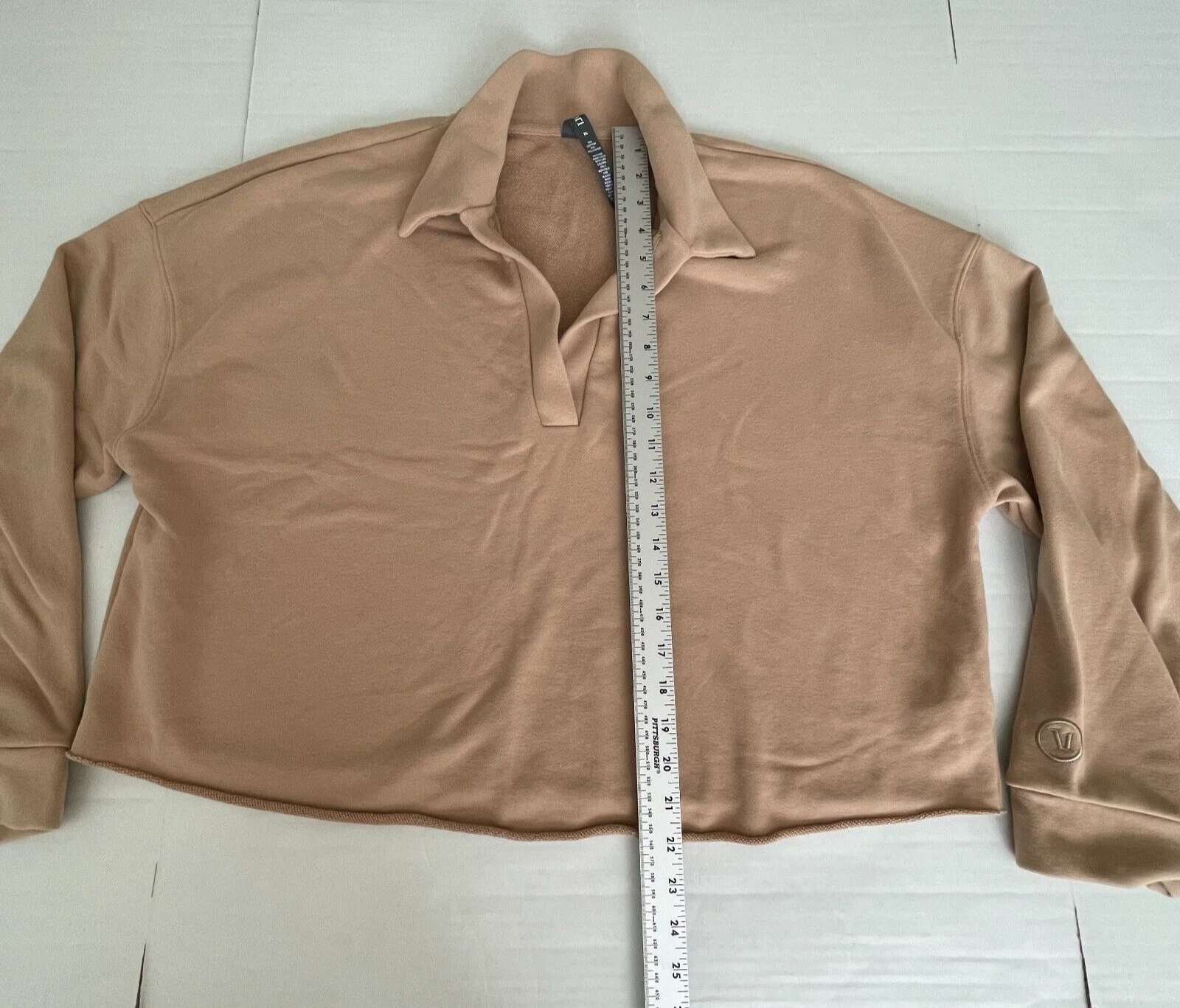 vuori sedona polo pullover cropped shirt