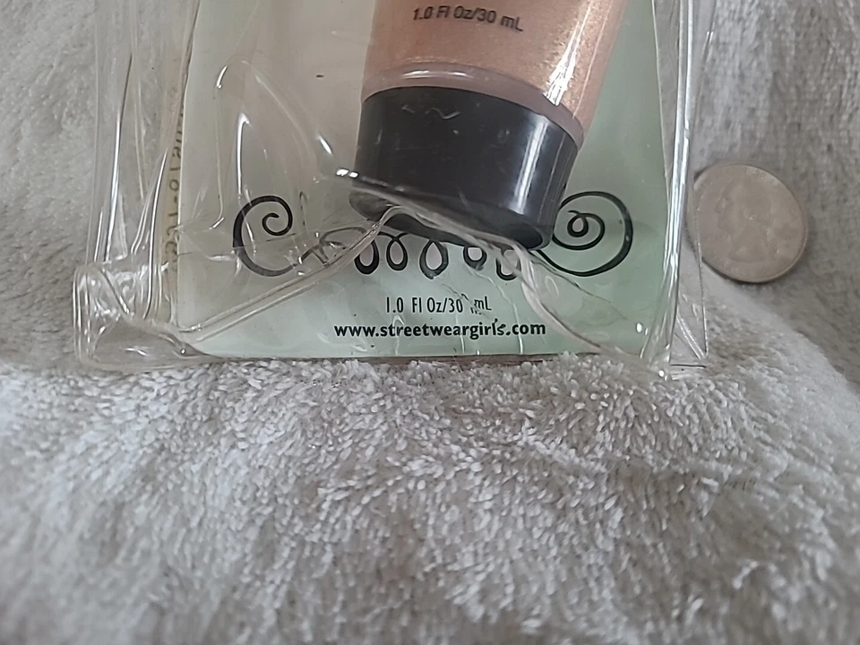 Revlon Street Wear Girl Magic Makeup Golden Glam Rare Discontinued - Image 2 of 4