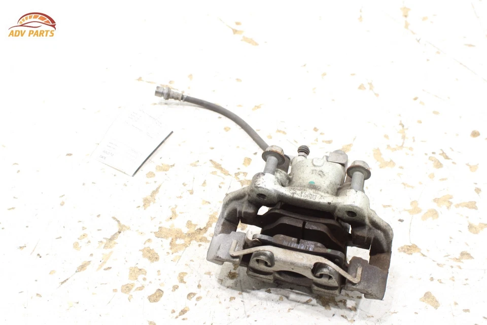 Pinza de freno trasera izquierda Dodge Durango 2011-2020 OEM Foto 3 de 4