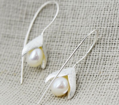Pearl Earrings sterling silver blossom flower floral drop Thailand gift S6
