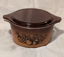 Pyrex Brown Old Orchard 6" Round Casserole Dish & Lid 473 1 Qt Ovenware USA