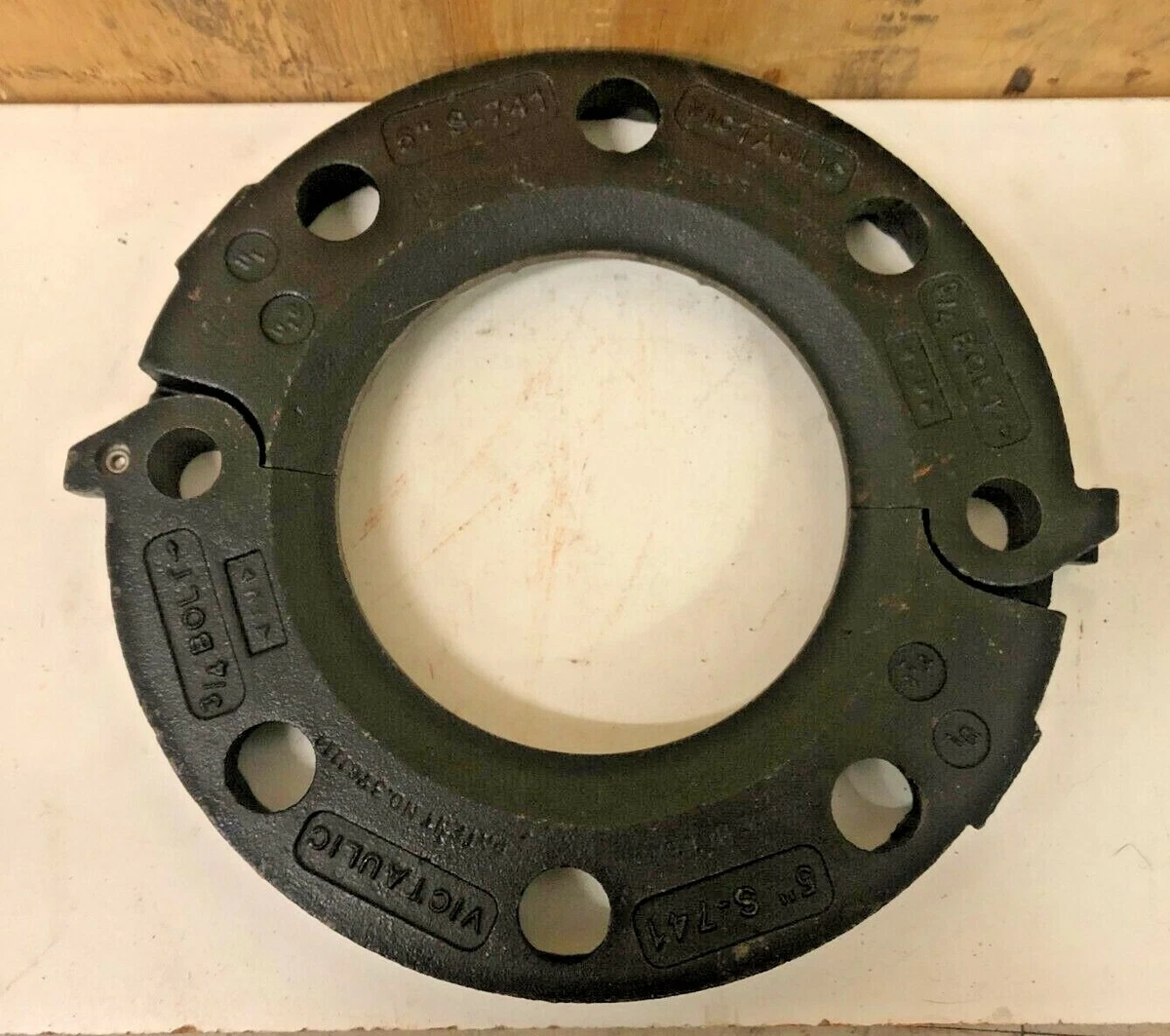 Victaulic 4741 Flange Adapter 9 OD, 43/8 ID, 5/8 Bolt , 52 OFF