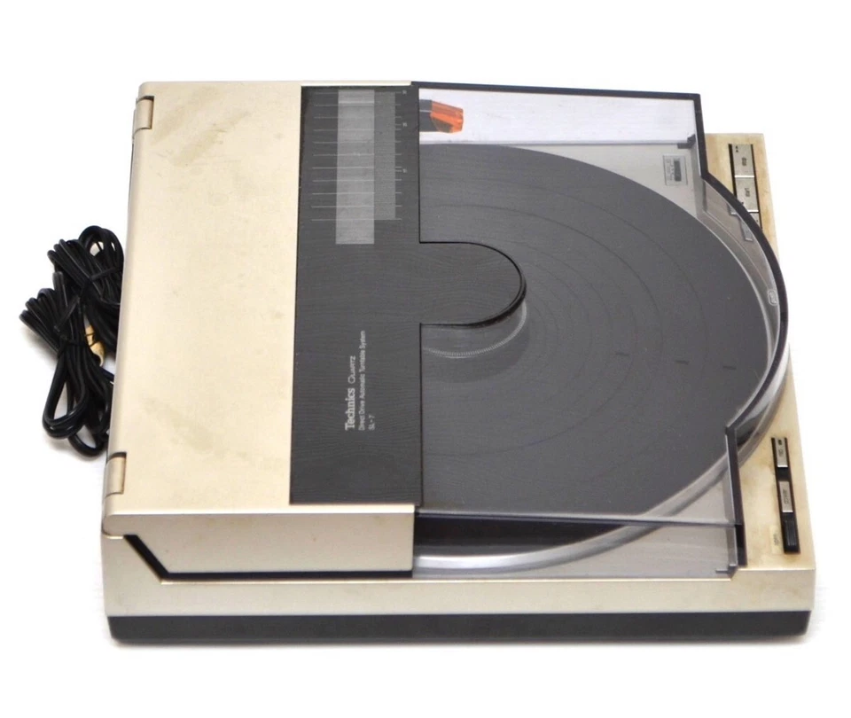 Technics SL-7 Direct Drive DD Linear Tracking Fully Automatic Player Turntable - Image 3 of 4