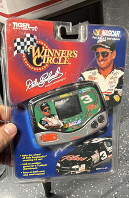 Tiger Electronics Winner's Circle NASCAR Dale Earnhardt Handheld LCD Game 1998