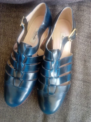 Scarpe Clarks Narrative Navy da donna in ottime condizioni UK 5 5