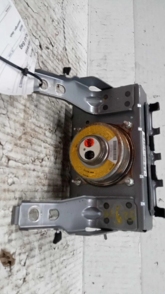 Used Right Instrument Panel Air Bag fits: 2006 Toyota Rav4 passenger dash Right Foto 2 de 4