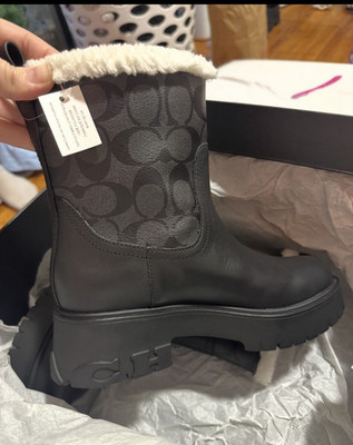 Coach Black Leather Pull-On Ankle Boots Faux Fur Logo Round Toe 6.5