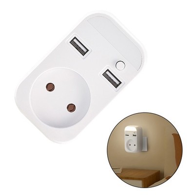 Steckdosenadapter mit zwei USB-Anschlüssen und integriertem weichem Nachtlicht